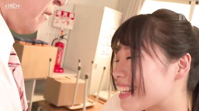 【中文字幕】和被告知屁眼是第二个小穴的嫩臀学生在放学後用屁眼不伦数度肛门中出求爱性交